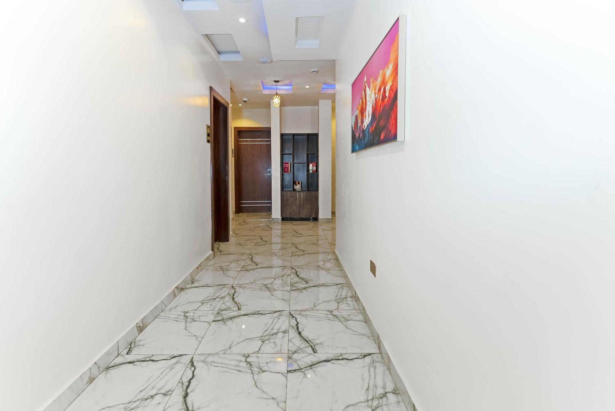 God'S Touch Apartments Remi Fani Kayode Gra. Ikeja Eksteriør billede