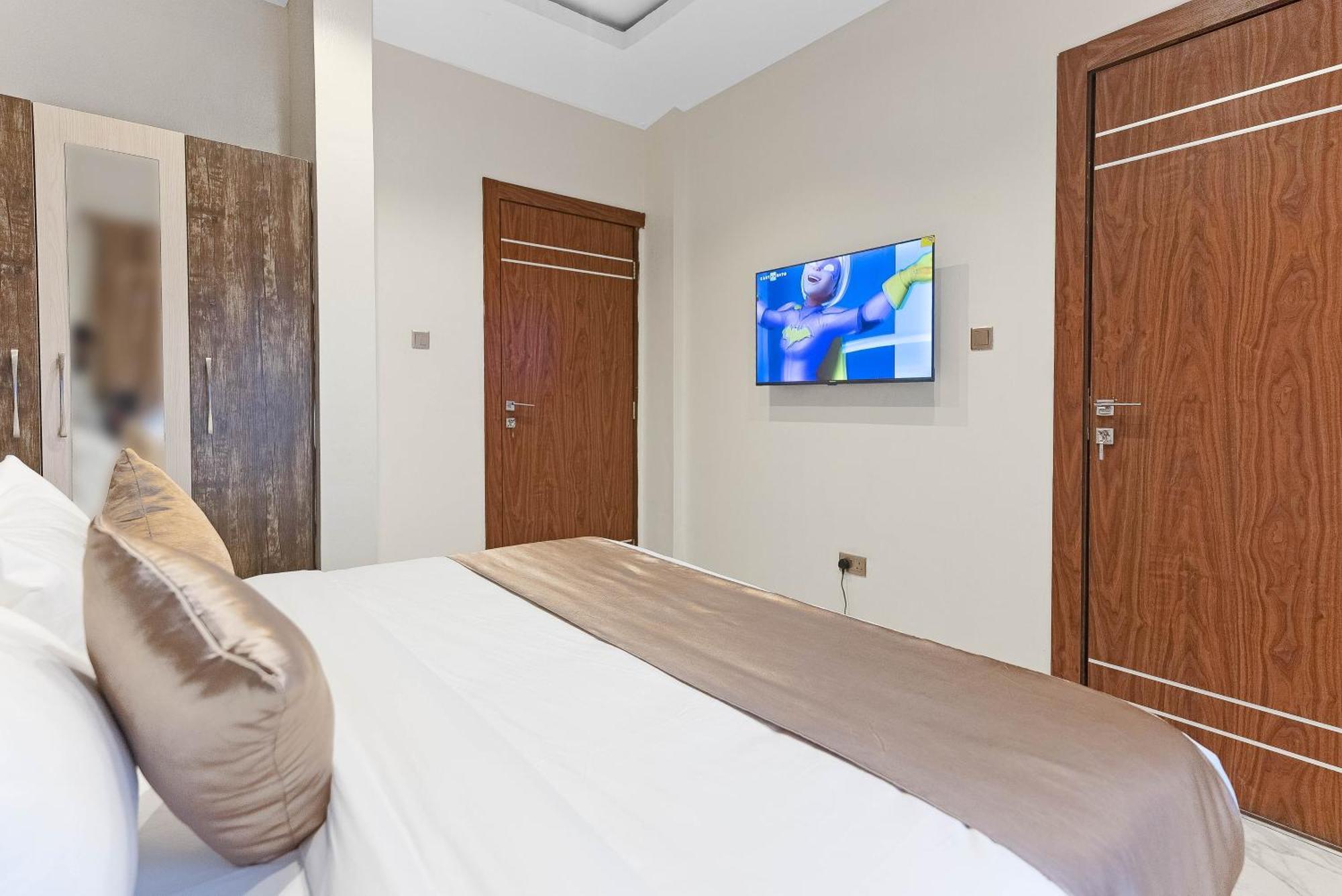God'S Touch Apartments Remi Fani Kayode Gra. Ikeja Eksteriør billede